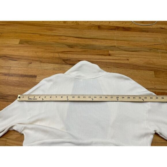 Anthropologie Saturday Sunday Women's M Ivory Sweater Knit Cardigan Crop WrapTie - Picture 9 of 9